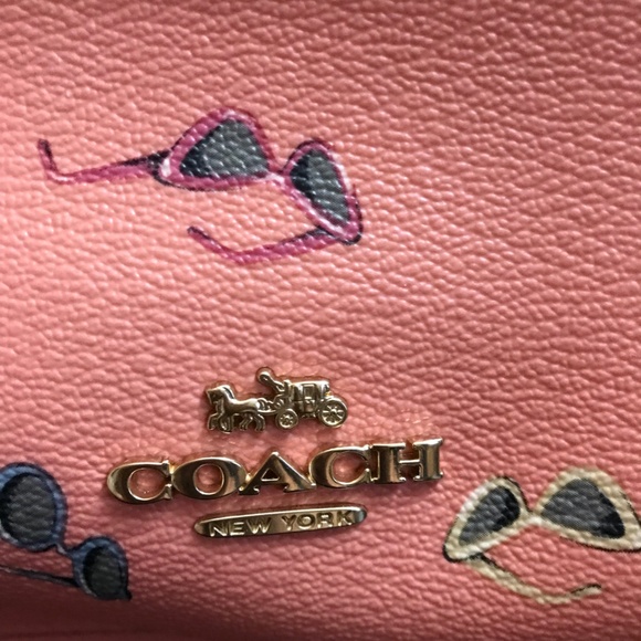 Coach Charlie Medium Backpack (Sunglasses) - Picture 2 of 7